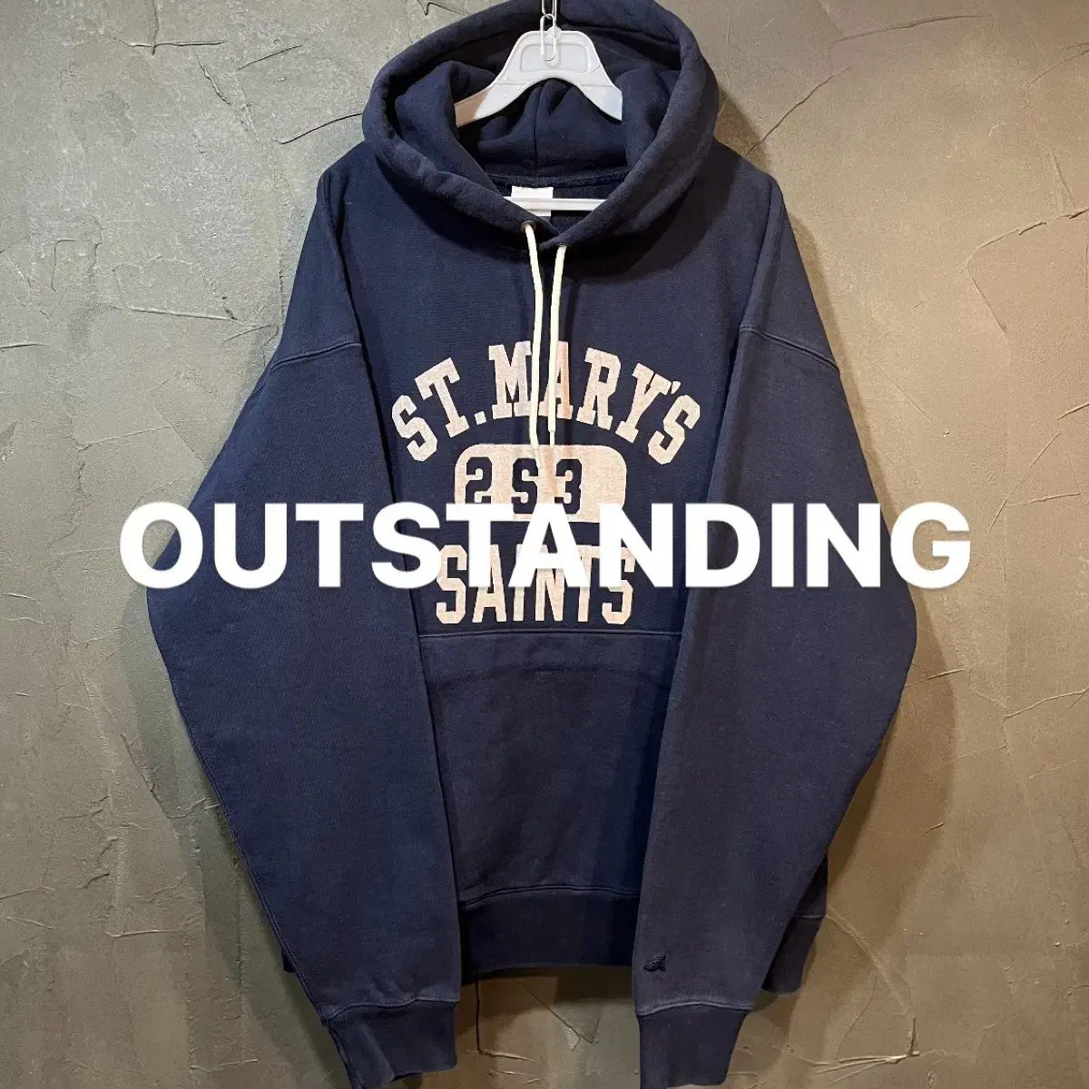 [M] OUT STANDING 아웃스탠딩 후드티