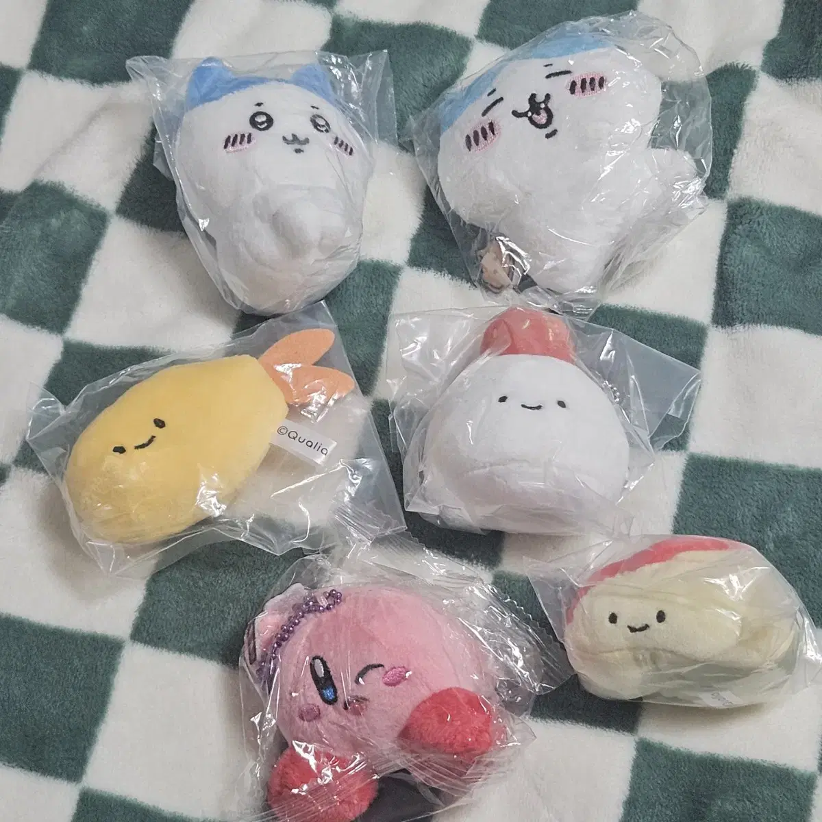 Hachiware Kirby and other gacha dolls