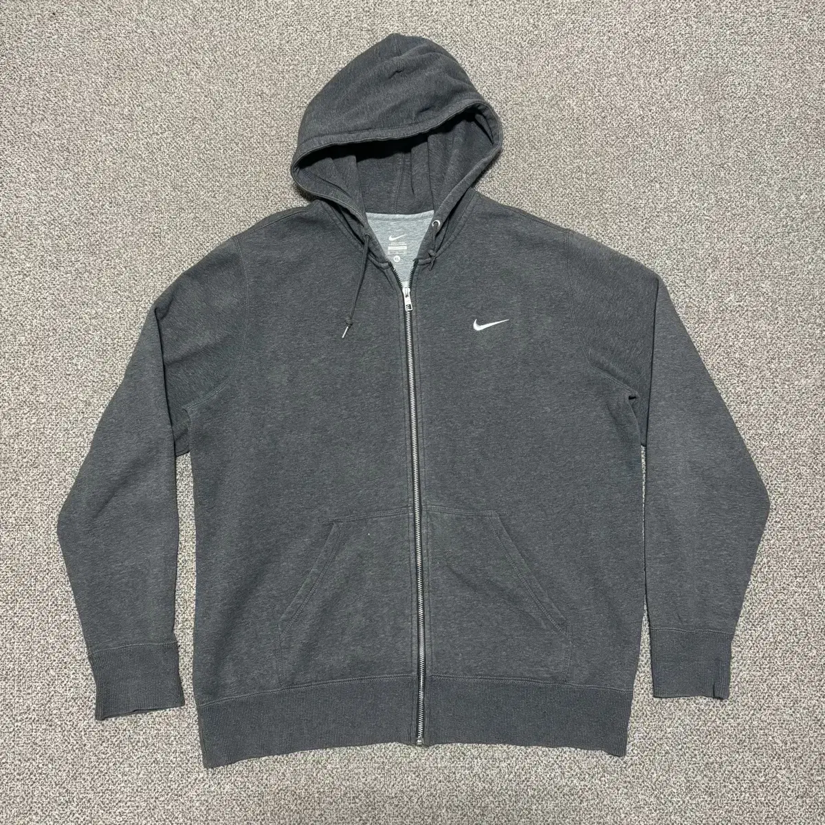 XL Nike Swoosh Hoodie Zip Up