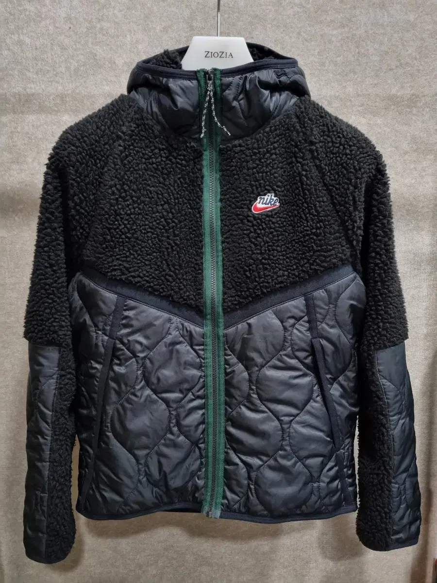 Men's S Nike Heritage Hooded Jacket