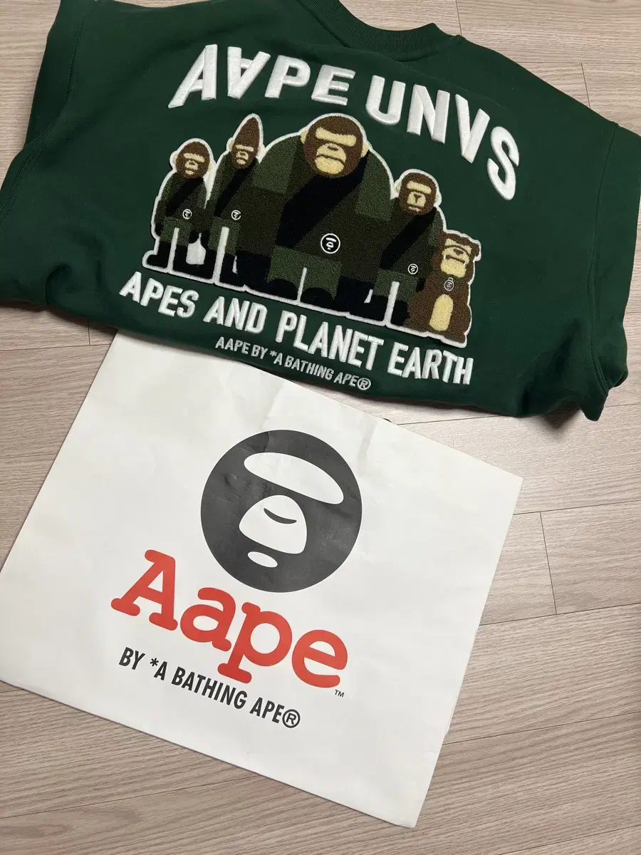 (L)Genuine AAPE Ape Man to Man limited edition (Vape)