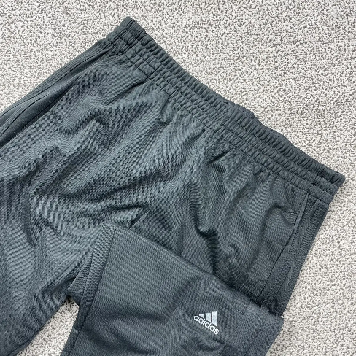 Adidas Grey Three-Wire Training Pants 95 .241101