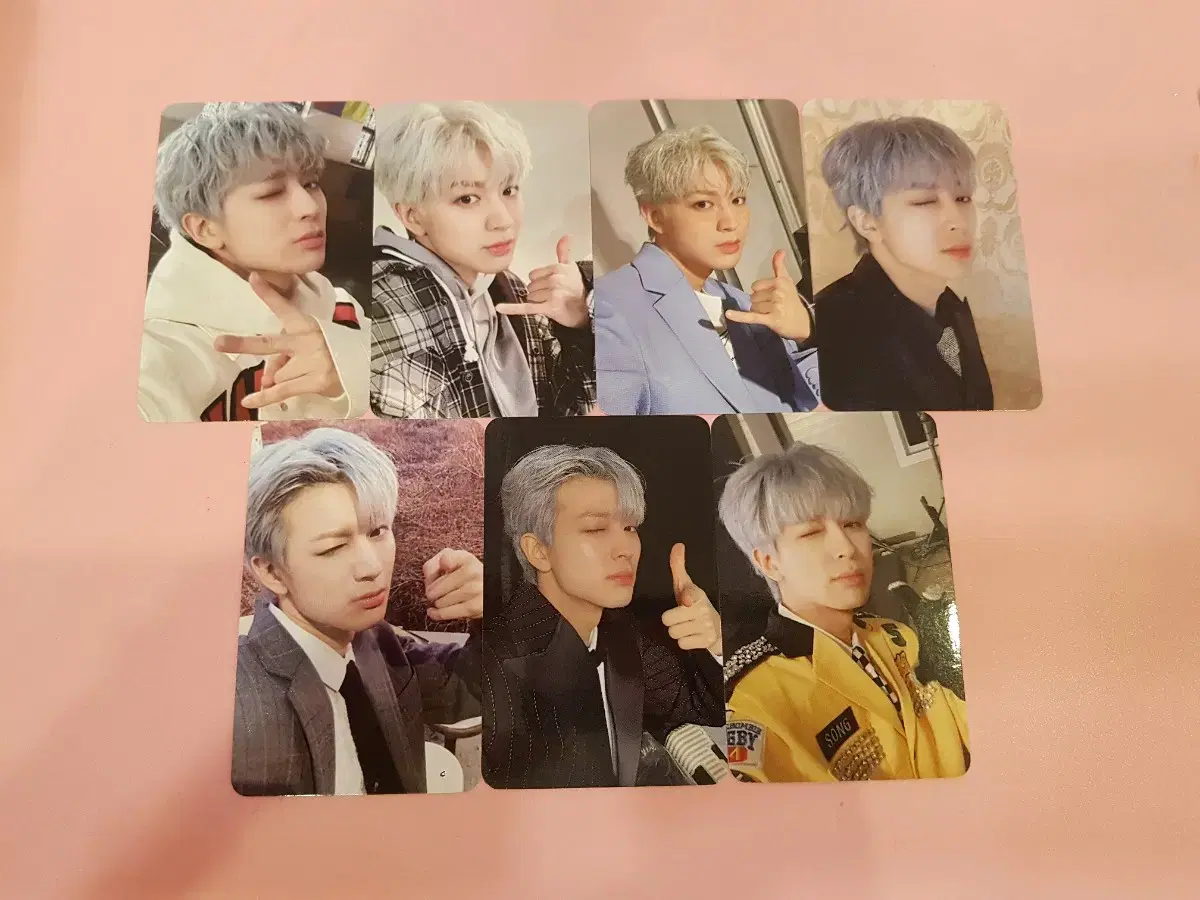 ikon*Song Yunhyeong Call It's Hello Live It's Call (bulk 6 sheets)