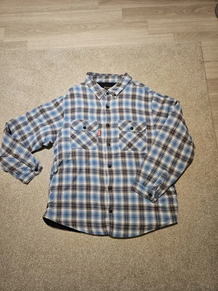 Blackout flannel size L