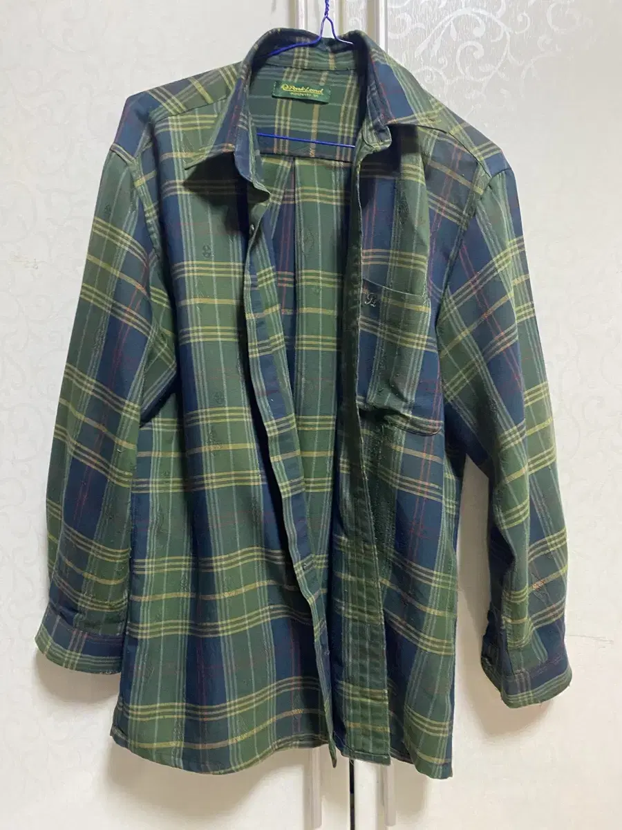 [95] Sell Parkland Check Shirt