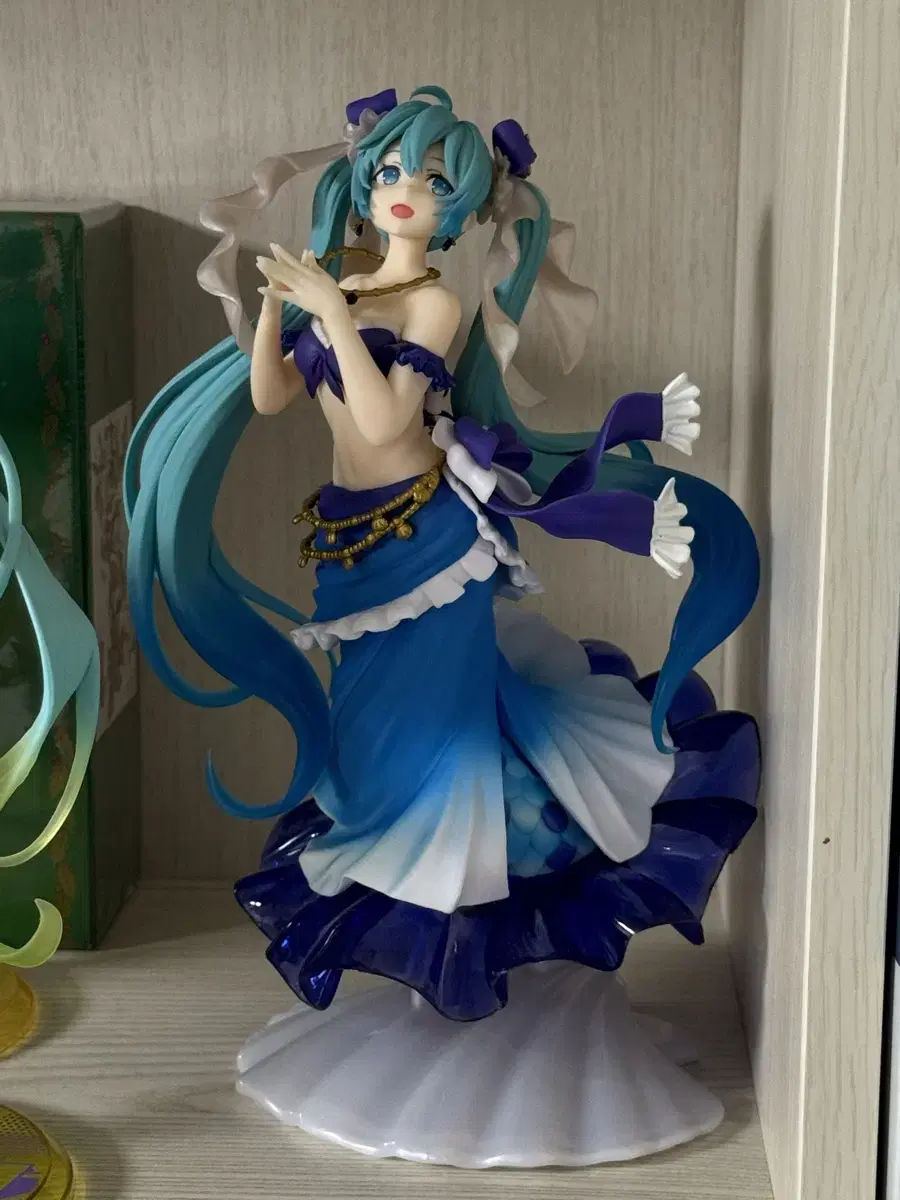 AMP Mermaid Miku Mermaid Figures