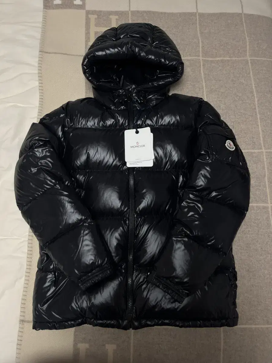 Moncler ECRINS GIUBBOTTO Short Down Jacket Padded