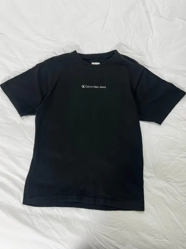 Calvin klein logo t-shirts