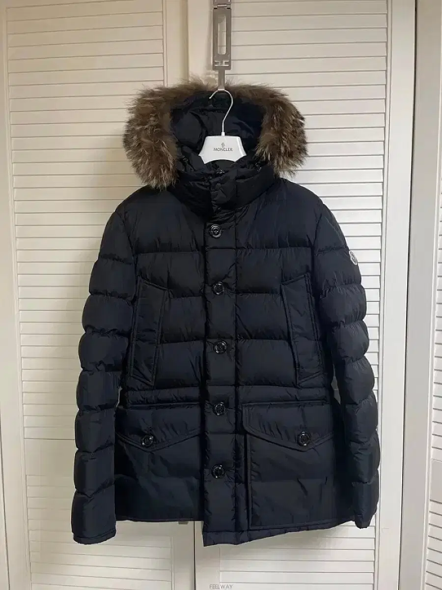 Moncler Clooney size 3