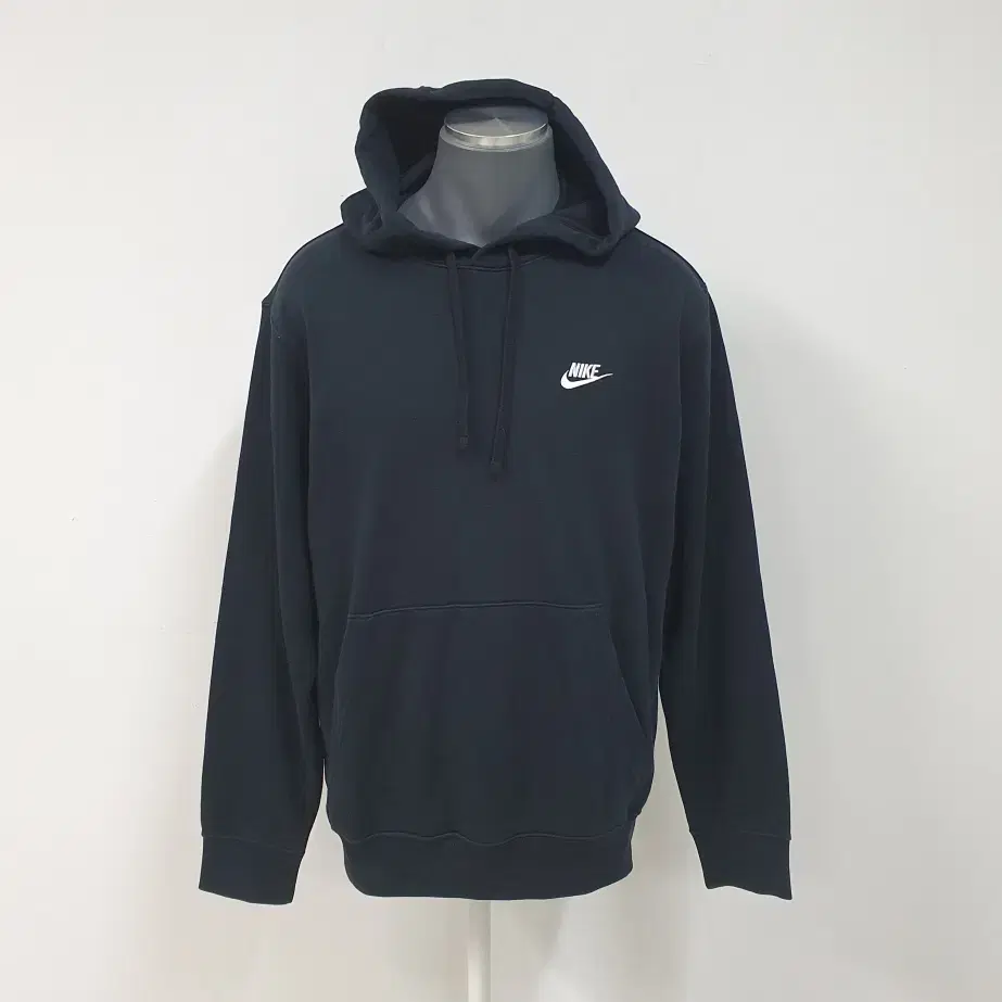 Nike_NSW Club, Puchura Hoodie_L