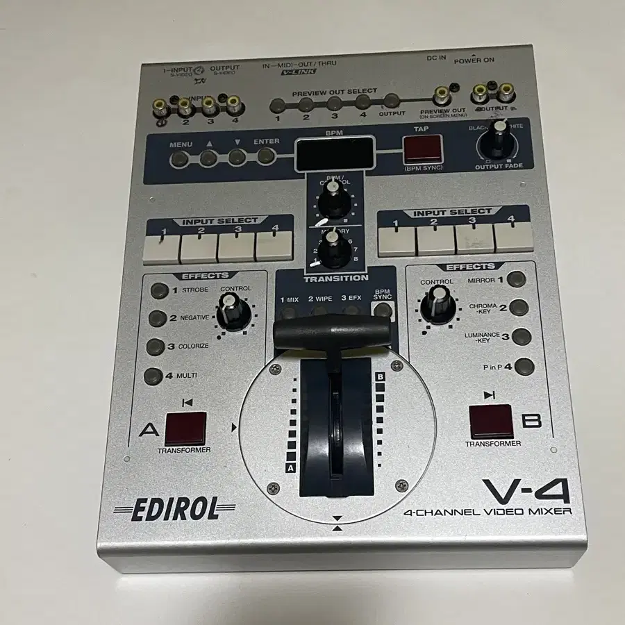 Edirol v-4 비디오믹서