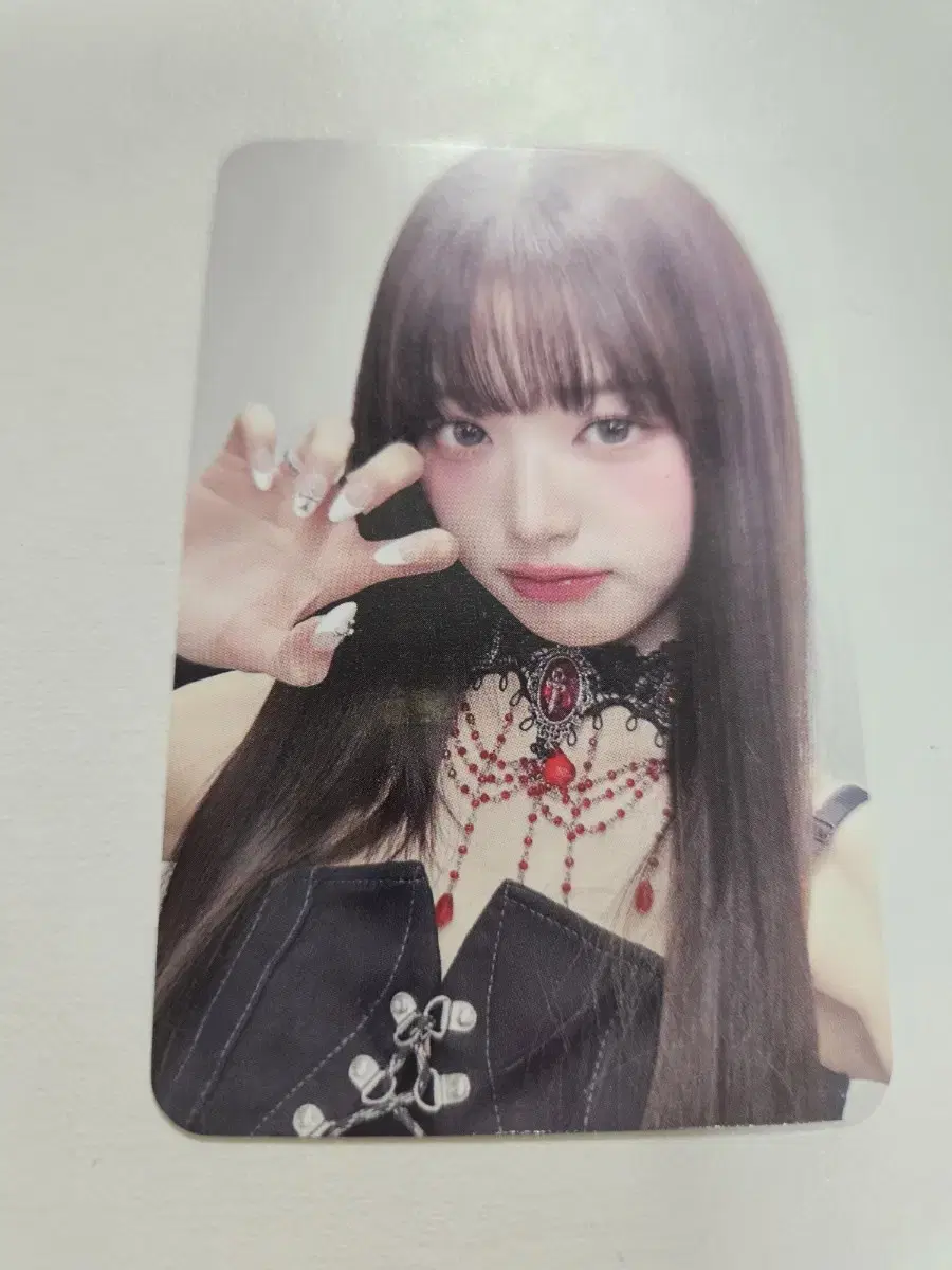 ive jang wonyoung malaysia photocard light rain dance video