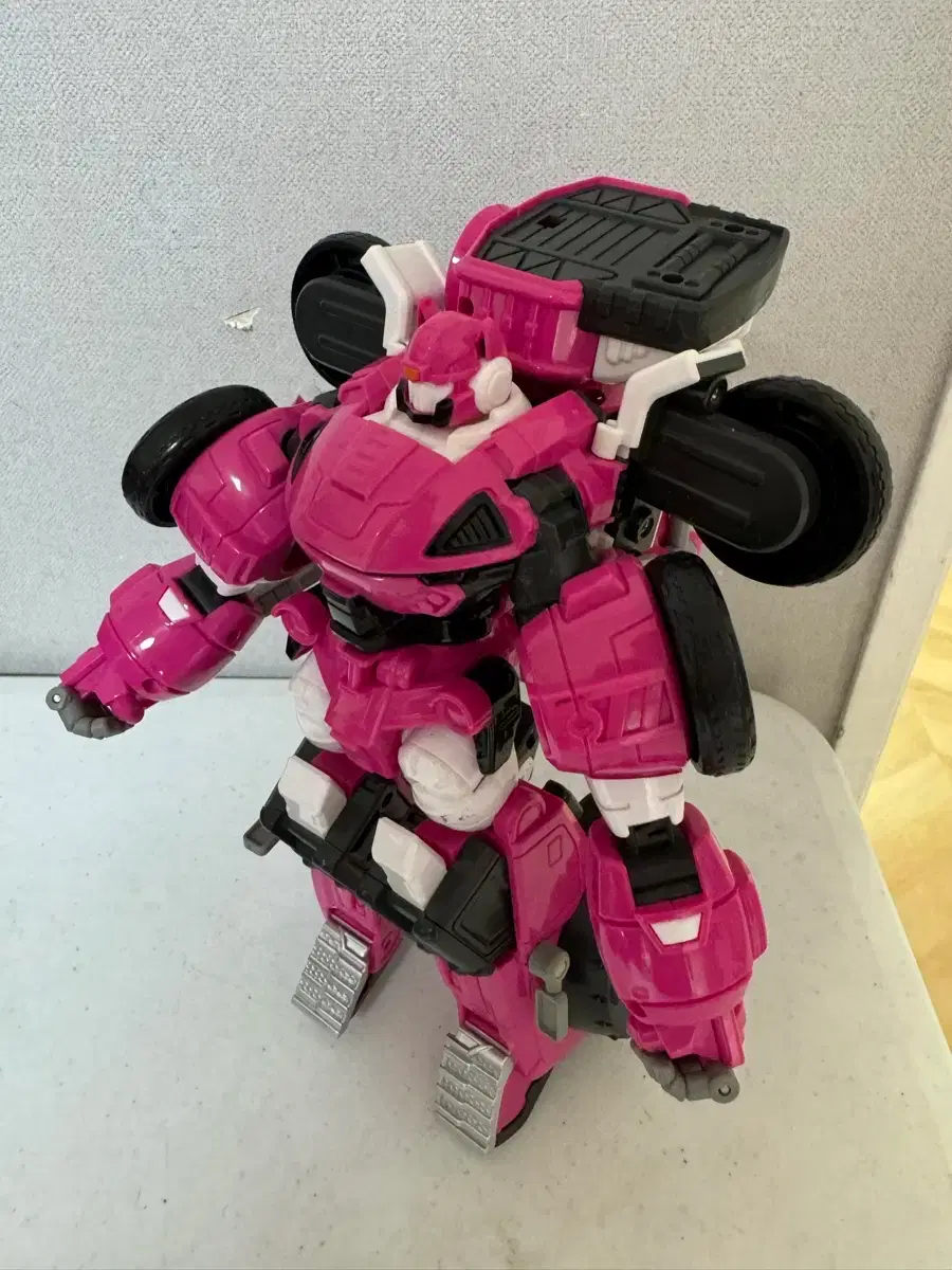 미니특공대 펜타X봇 루시