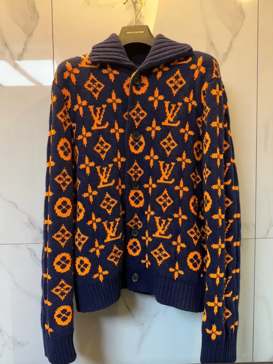 Louis Vuitton Signature Cardigan