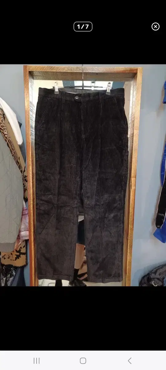 DimitriBlack one-tuck corduroy tapered pants size 3