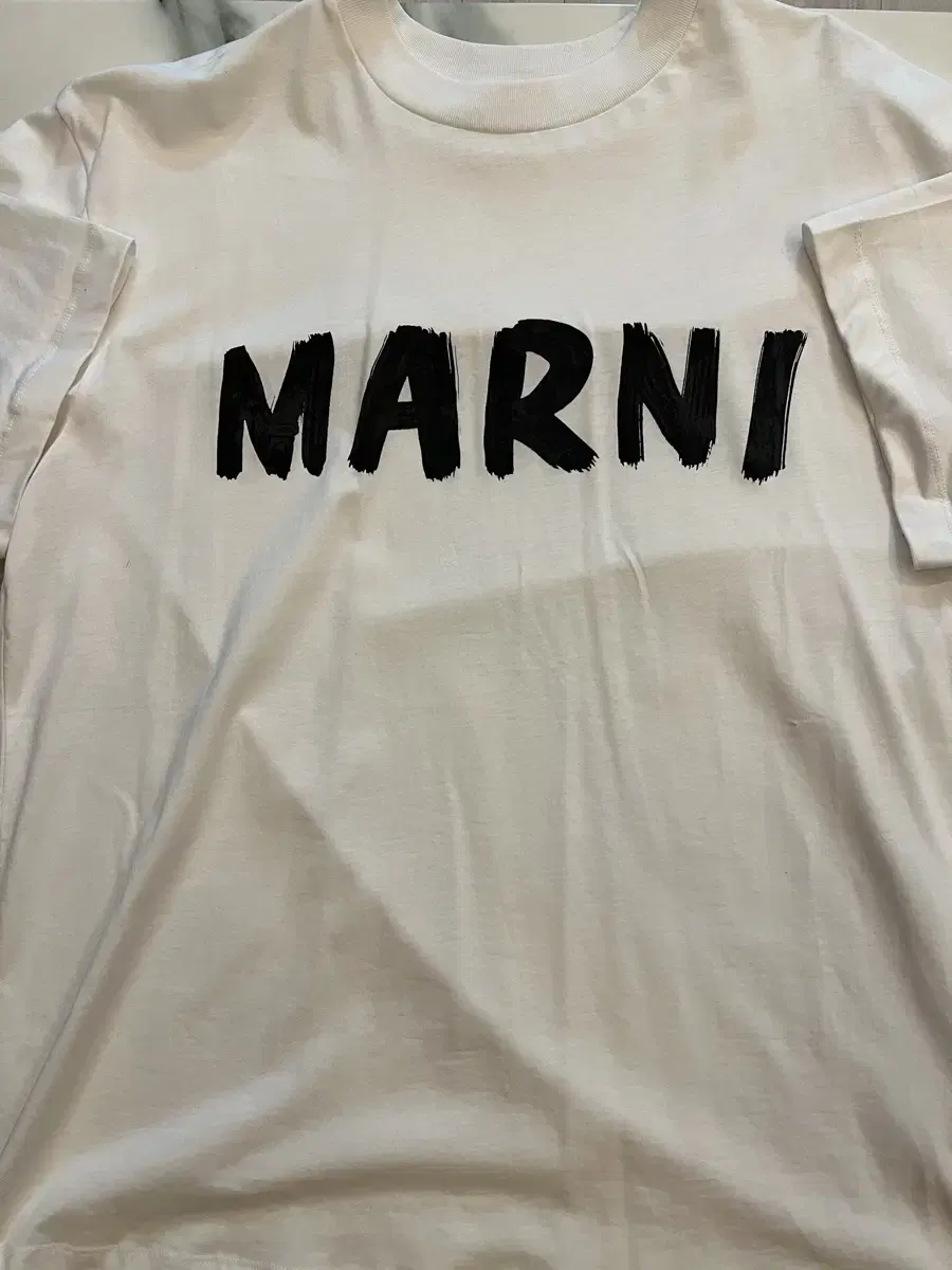 Marni Logo White T-Shirt(38)