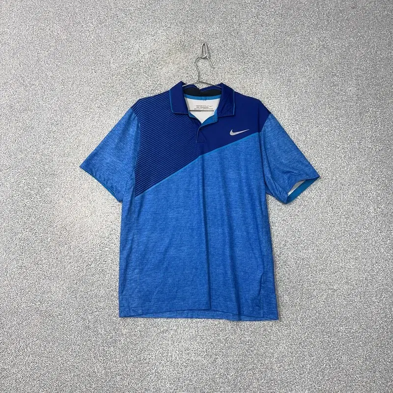 Nike Logo Functional Short Sleeve Karati 100