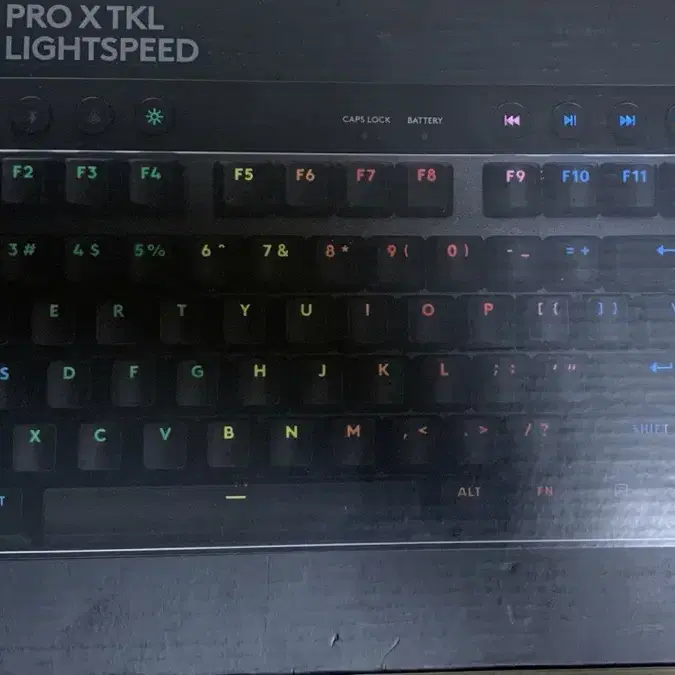 로지텍 GPRO X TKL LIGHTSPEED 블루투스 키보드 적축 풀박