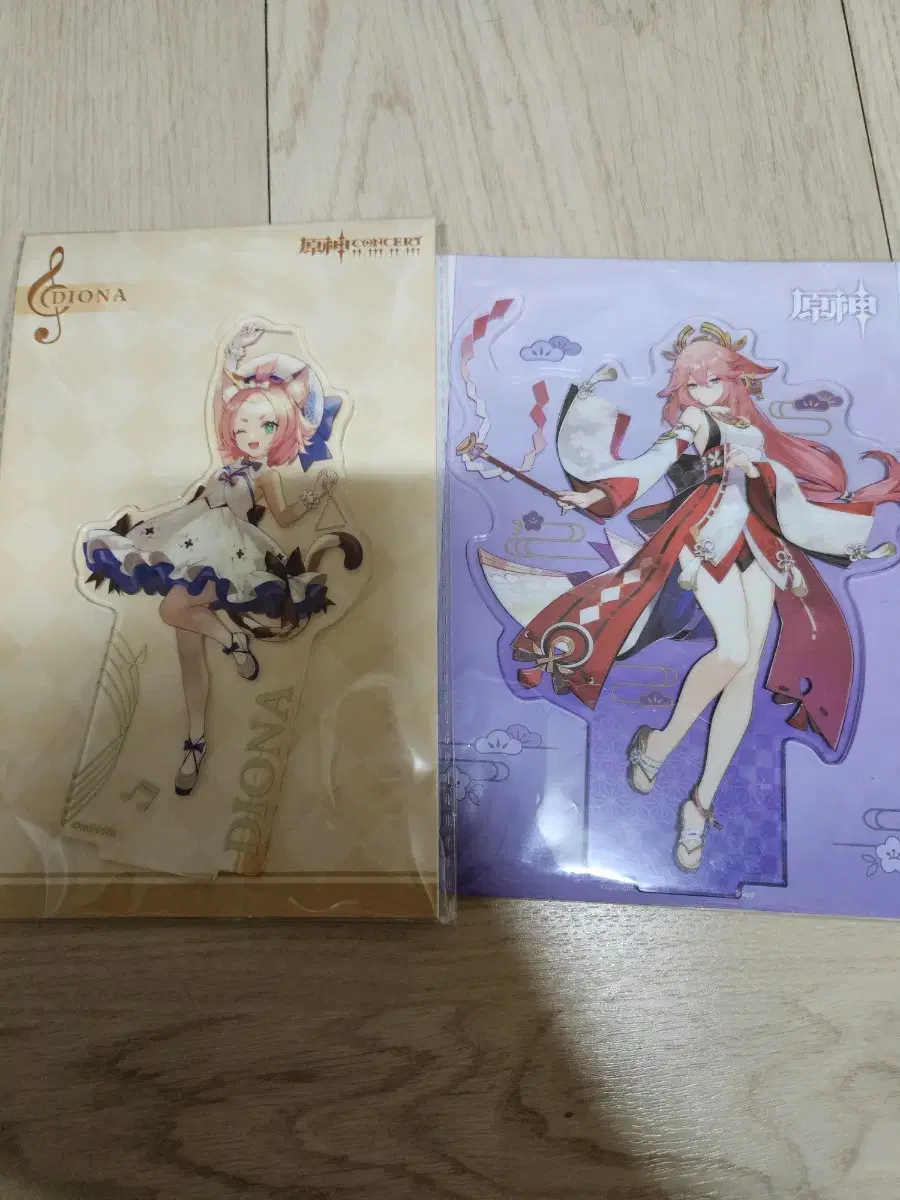 Genshin Impact Acrylic Stand Miko Diona