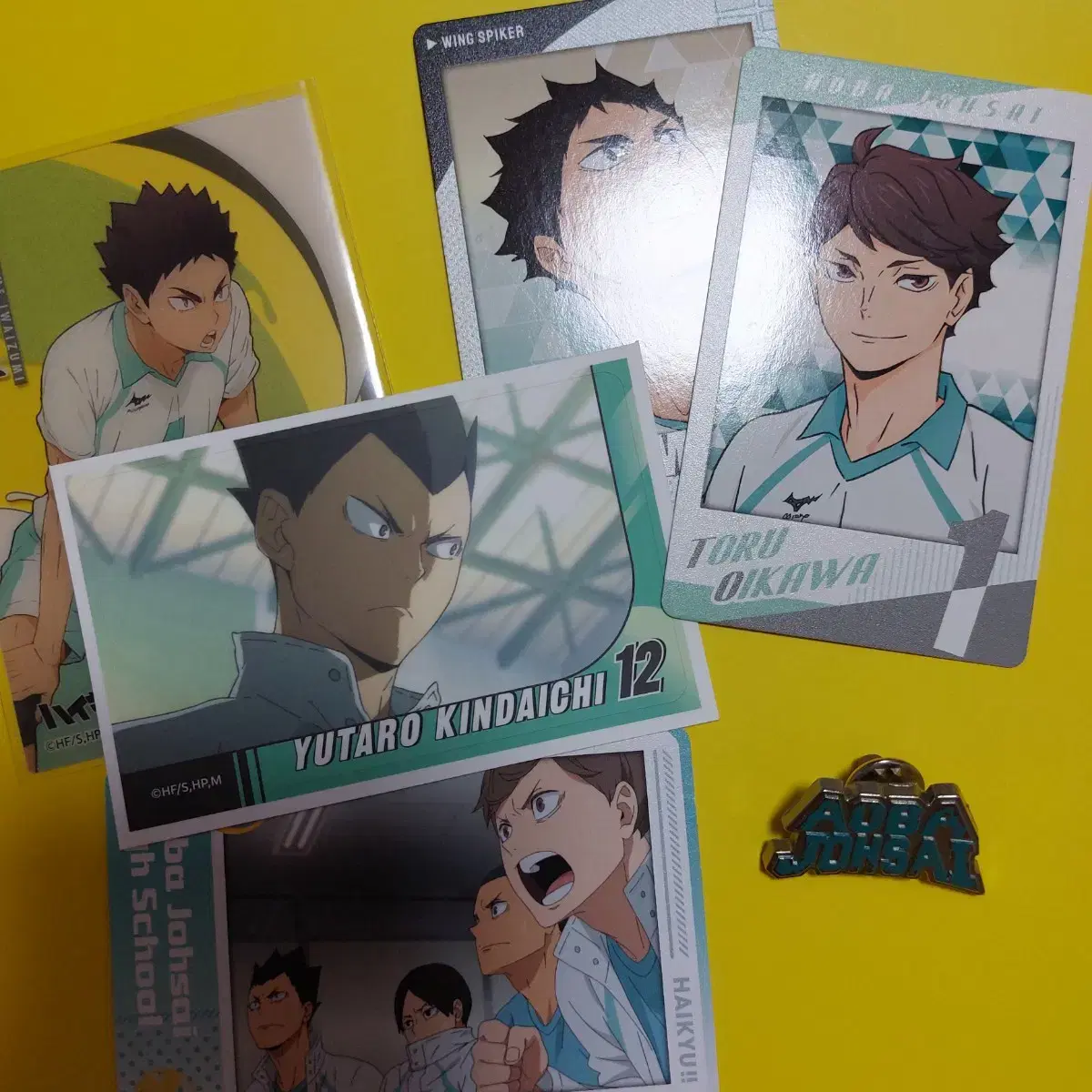 Bulk haikyuu Aobajosai Seiyo Photo Card and Pin Badge