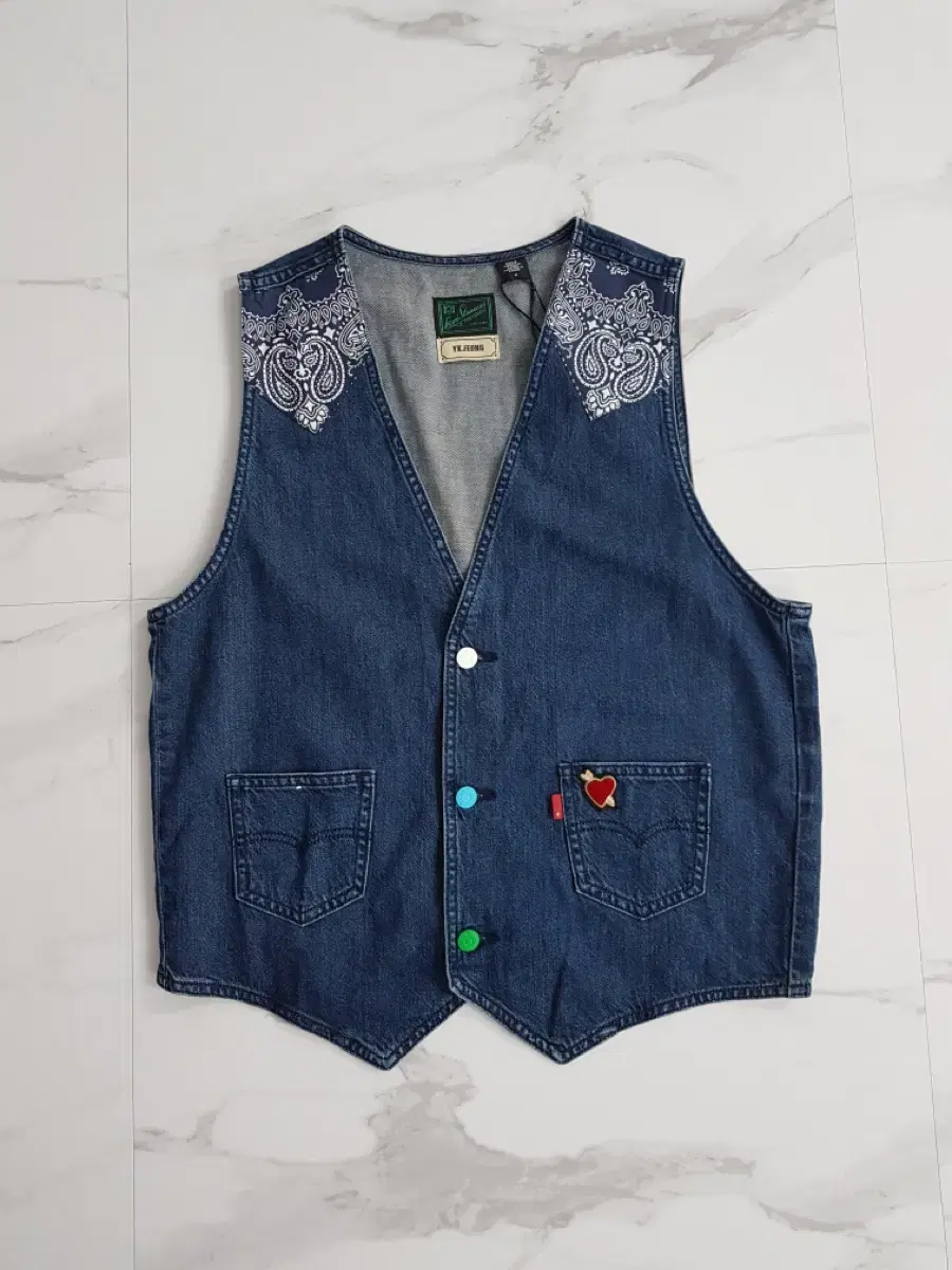 Levi's Jeans Vest (New)