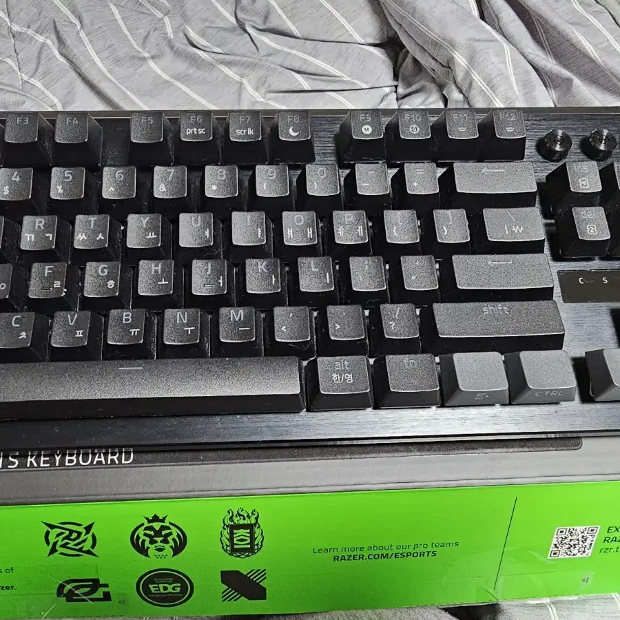 레이저 헌츠맨 v3 pro tkl