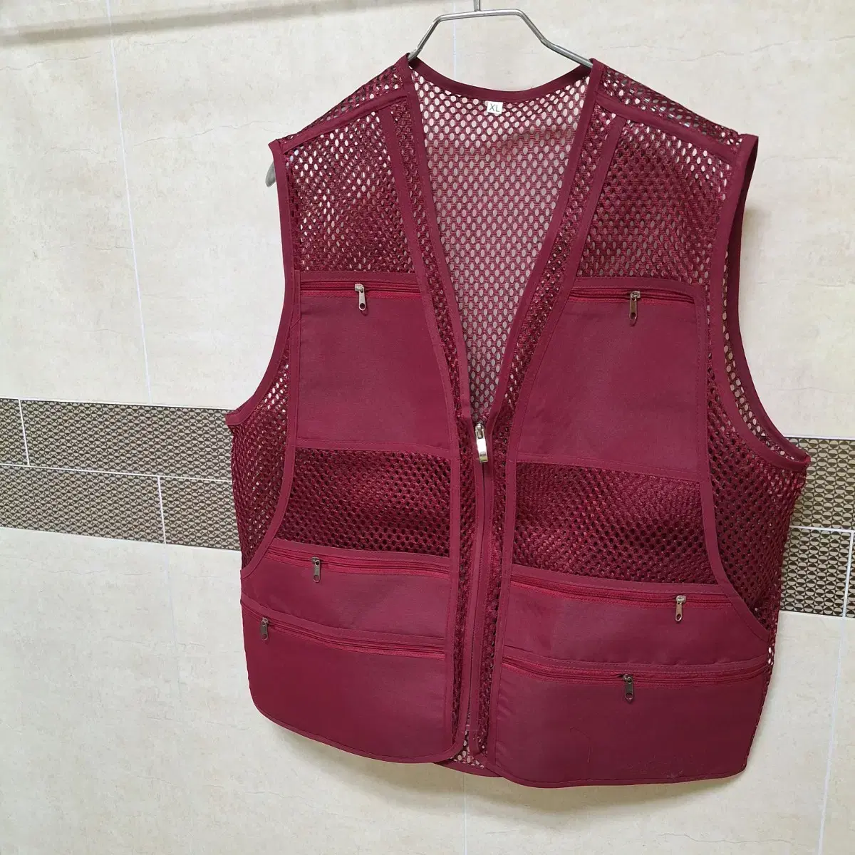 # men's fishnet vest (XL) new