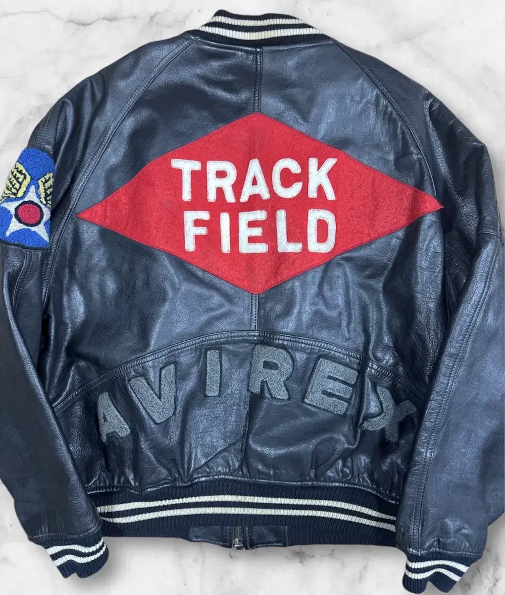 아비렉스 track field 레더자켓 L