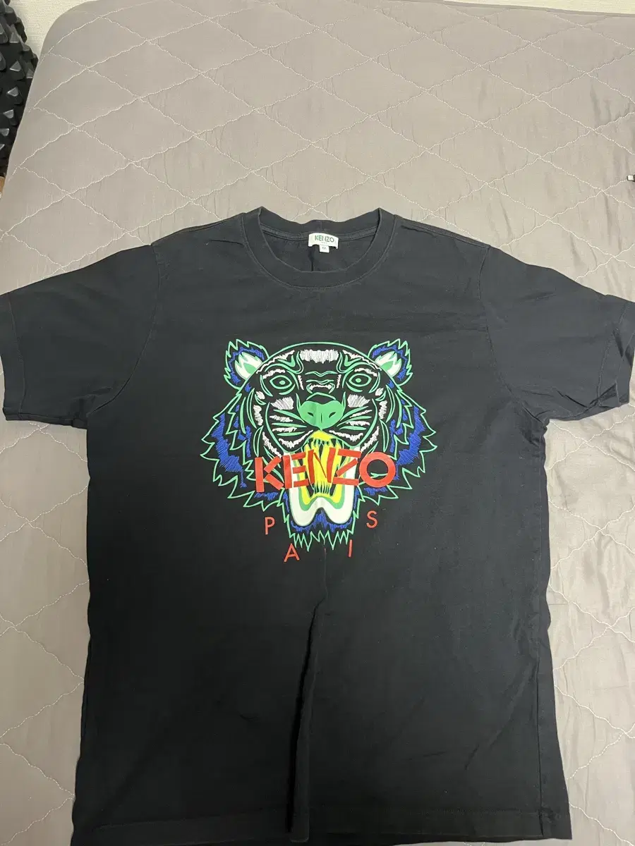 Kenzo Short Sleeve M Size (Genuine)