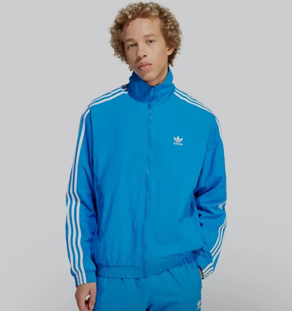 Adidas) Woven Firebird Track Top - Bloo