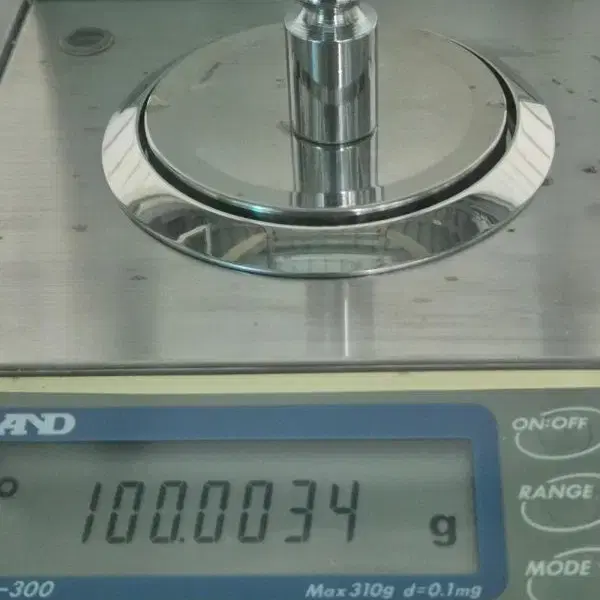 AND HM-300 Max 310g d=0.01g  분석용 전자저울