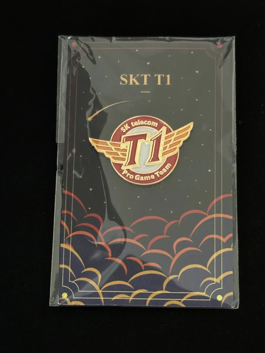 Skt T1 Tiwon Logo Metal Badge