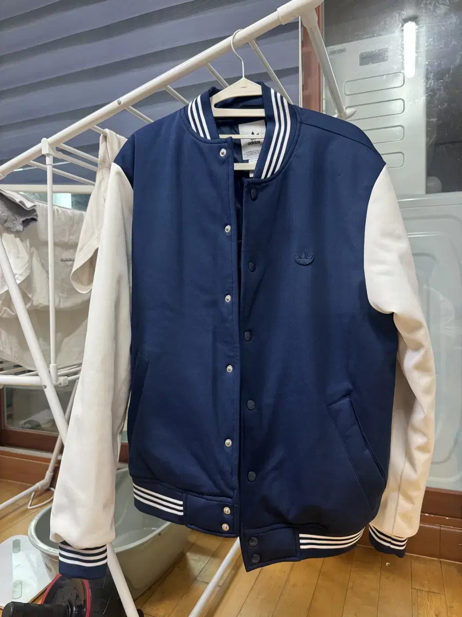 adidas Varsity Jacket XL sells