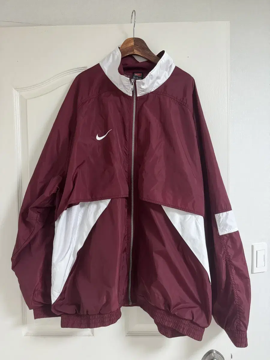 Nike Old School Windbreaker