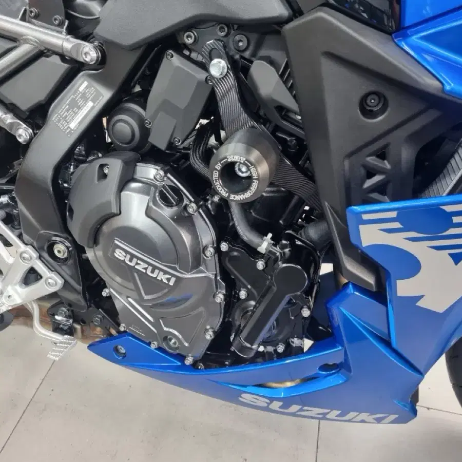 스즈키 GSX 8R 판매 , 대차합니다.