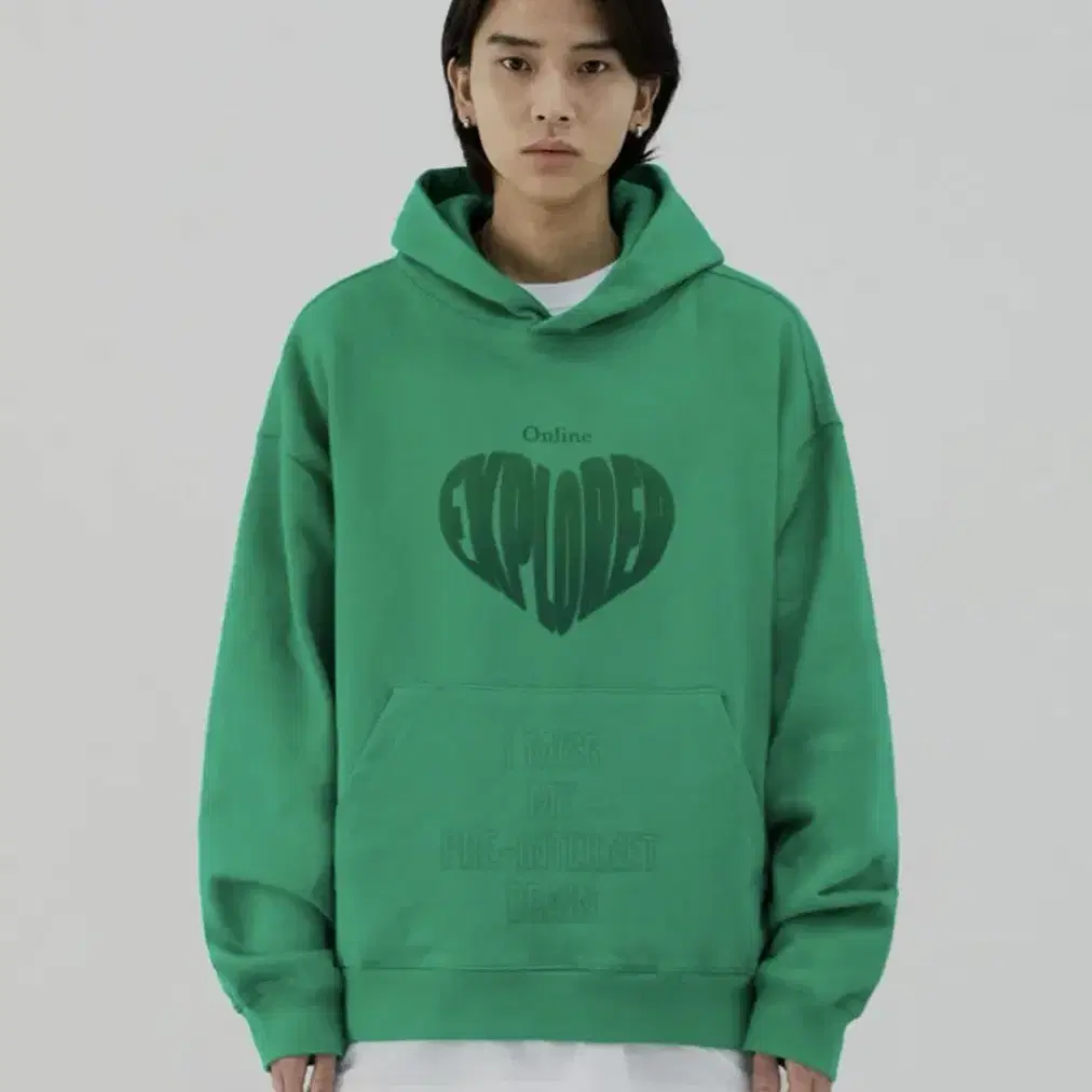 [현재 품절상품] 비바스튜디오 HEART SYMBOL HOODIE