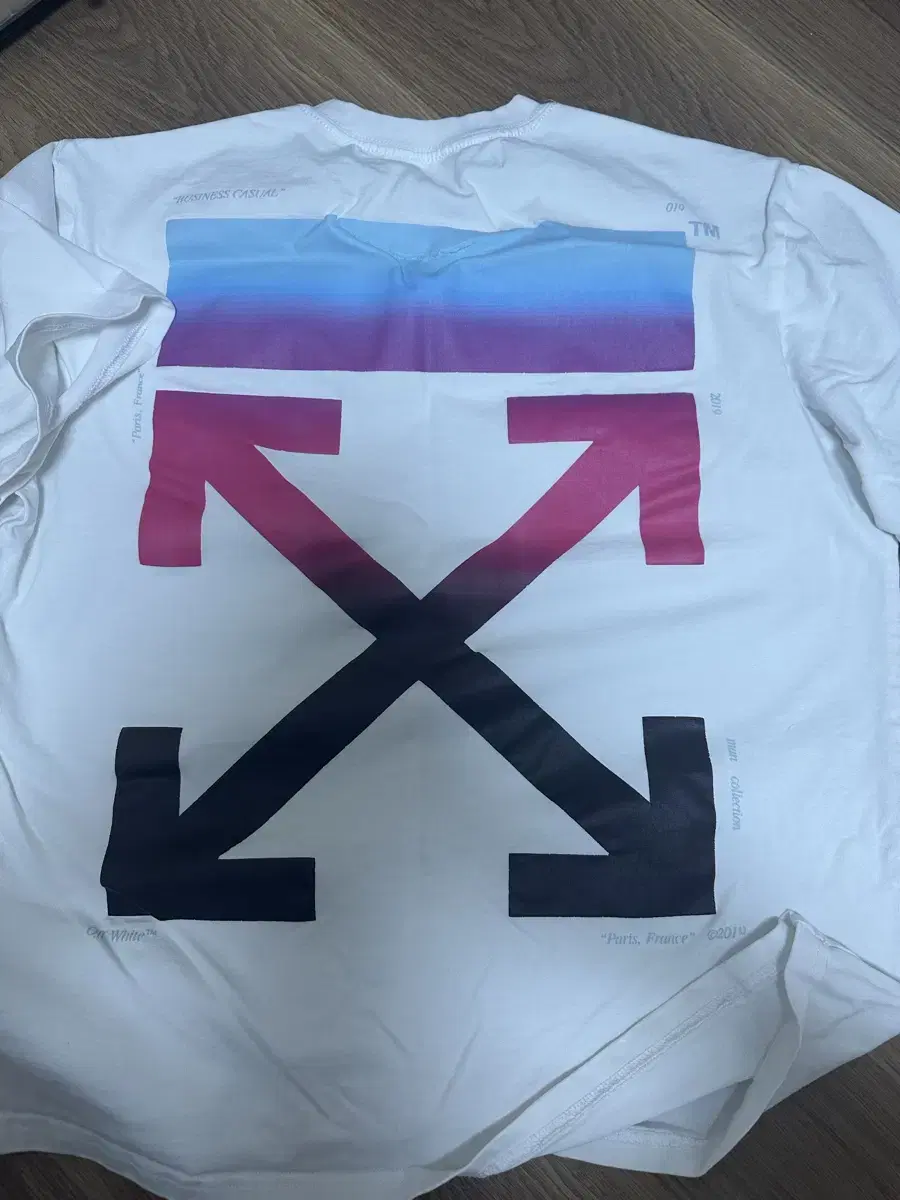 Off-White Vahn Tee L sells