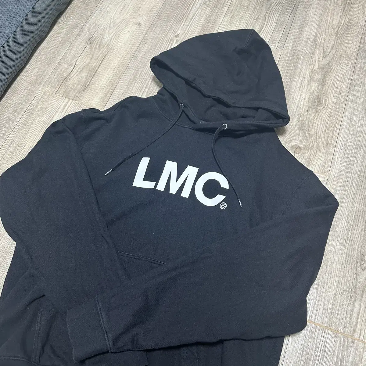 LMC 베이직 로고 후드티