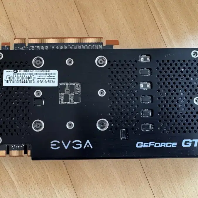 그래픽카드 엔비디아 EVGA GEFORCE GTX 570 라데온 게임 글