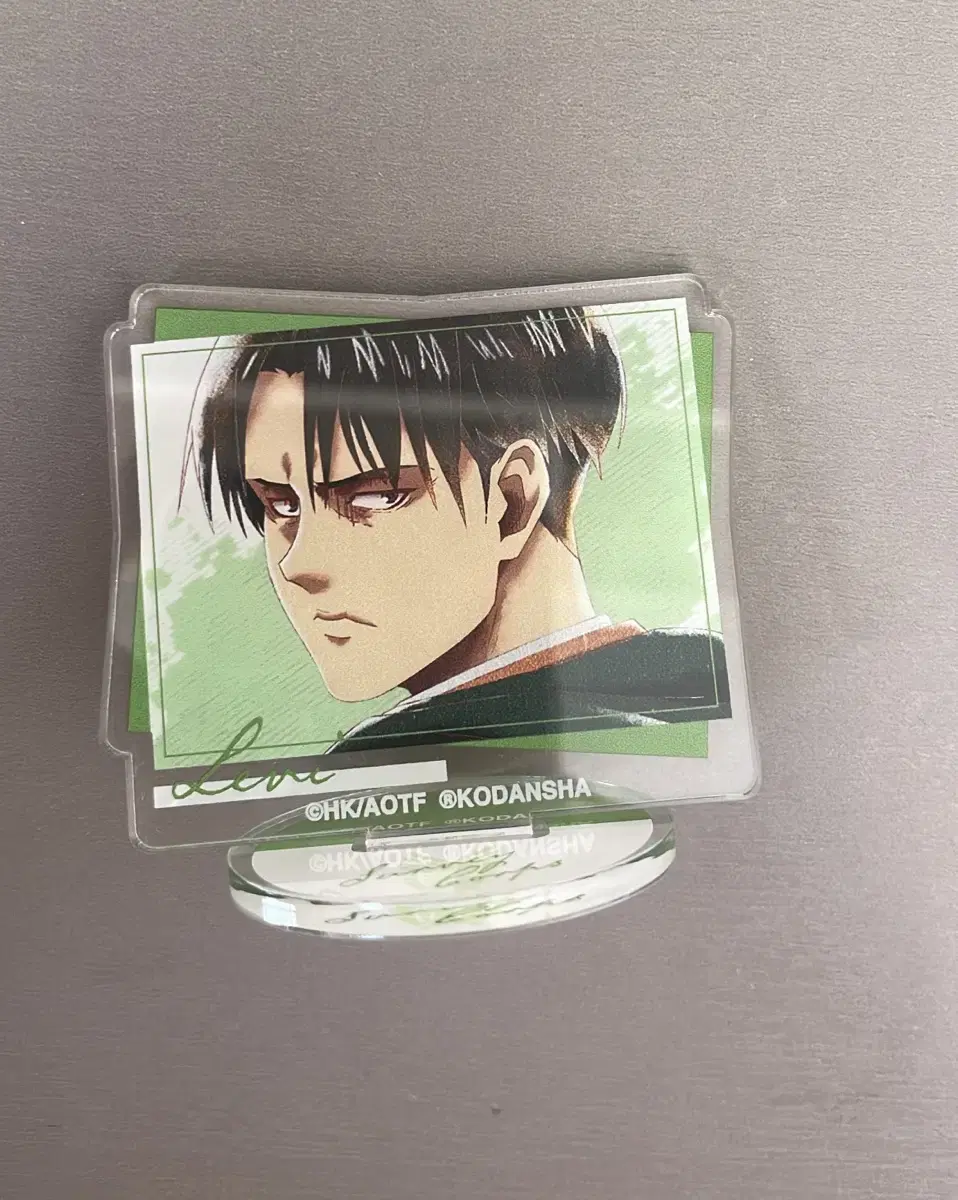 Levi acrylic stand