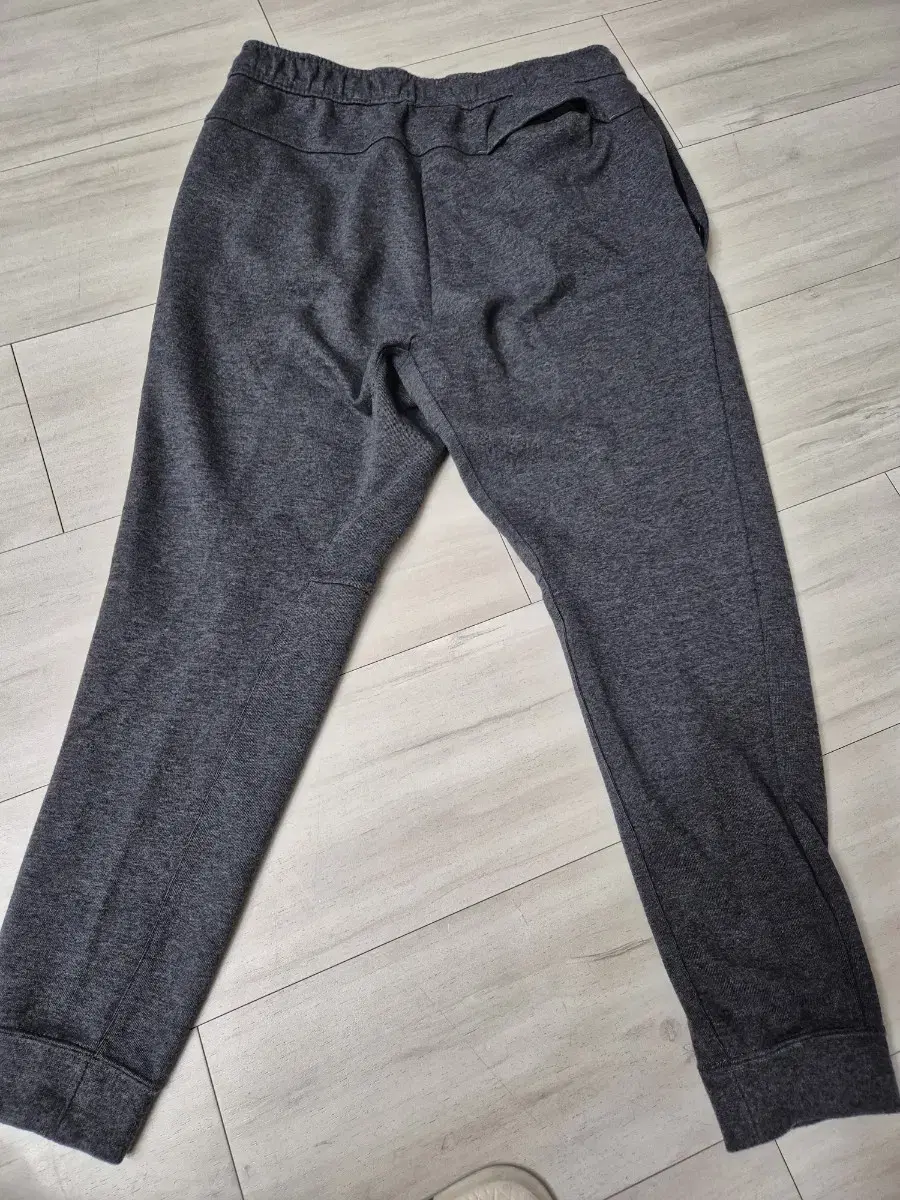 Men's Nike Jogger PantsM