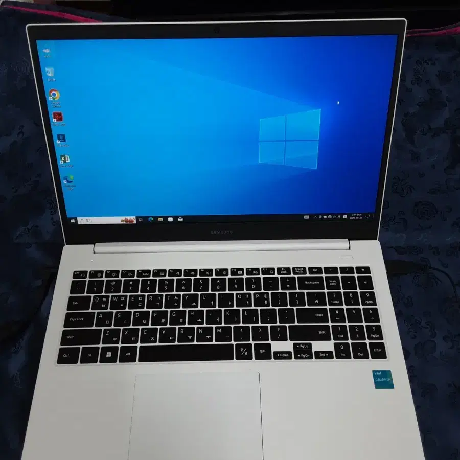 삼성노트북 22년 4월제품 Nt550xda