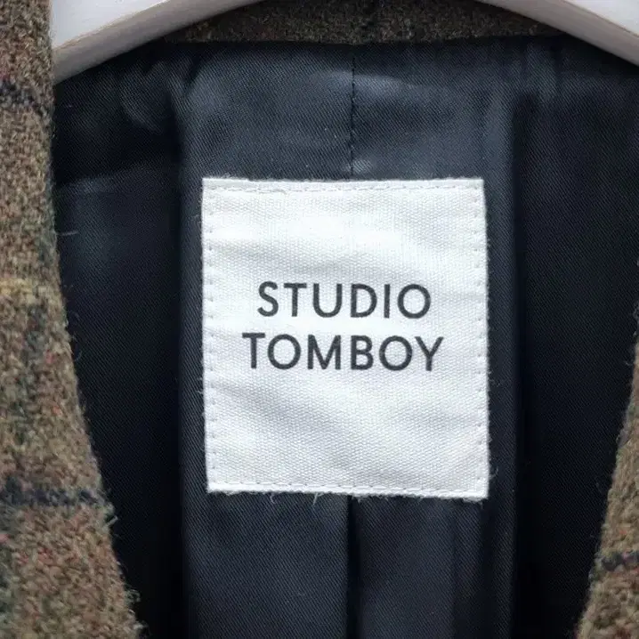 STUDIO TOMBOY