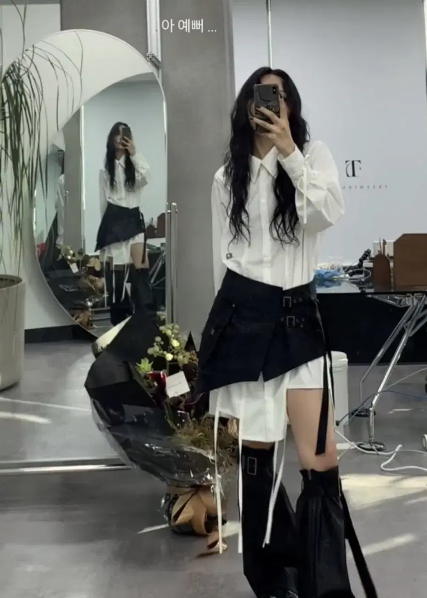 새)트리밍버드 Stepped Hemline Long Strap shirt