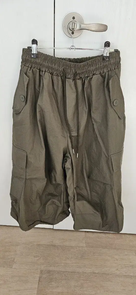 Cargo Bermuda pants Khaki