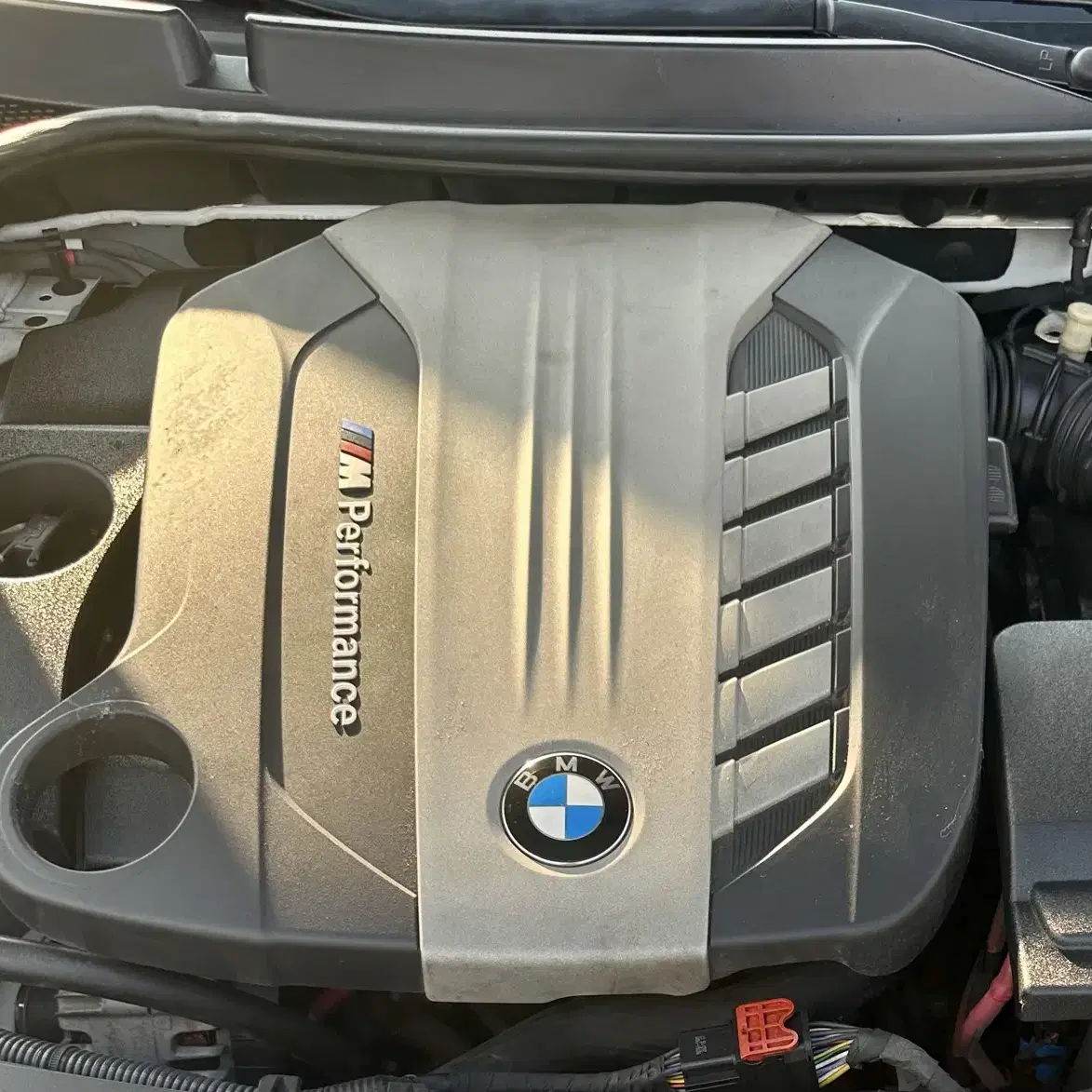 BMW 엔진커버 n57 50d