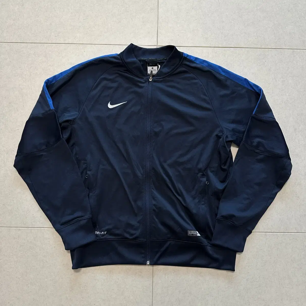 [size 105] Nike Training Half Zip Jersey