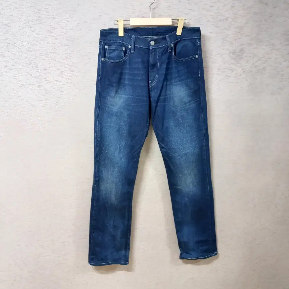 11-3/Levi's 504 Navy Wash Jeans Men's