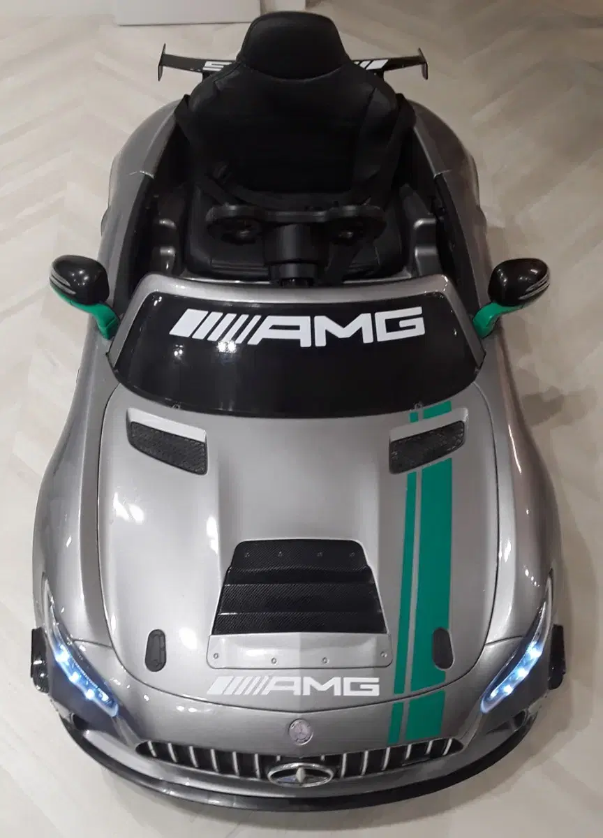 AMG GT4 유아 전동자동차 인산철배터리