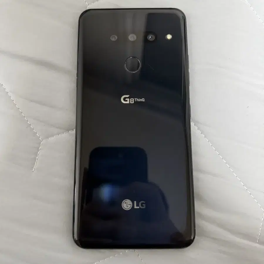 LG G8